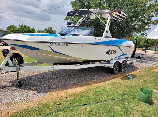 $375,000 | 364 Wharton Drive, Seymour, TX 76380