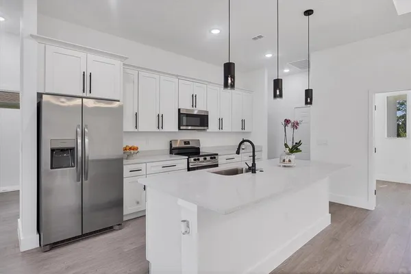 $442,000 | 10 Mast Drive, Placida, FL 33946