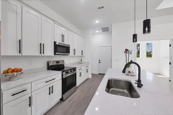 $442,000 | 10 Mast Drive, Placida, FL 33946