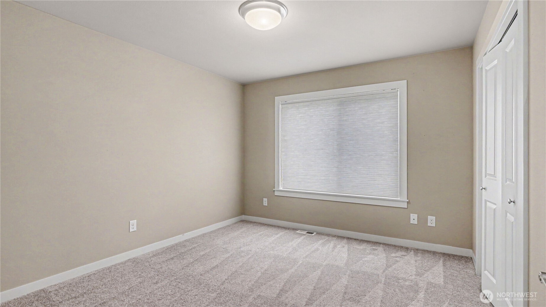 21923 37th Avenue Southeast Bothell, WA 98021 - Photo 10 of 18