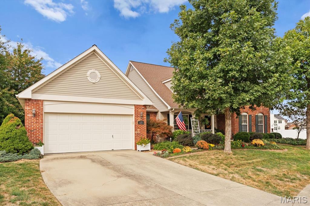 1251 Wayne Court O'Fallon, IL 62269 - Photo 3 of 53