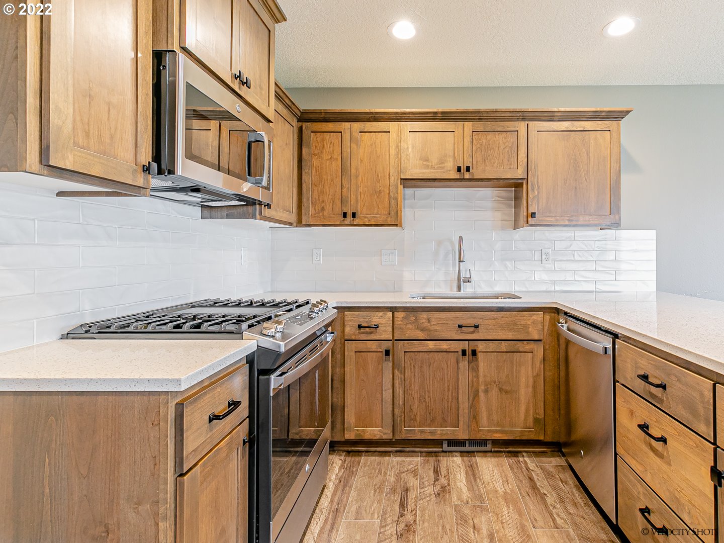 37865 College Street Sandy, OR 97055 - Photo 12 of 32