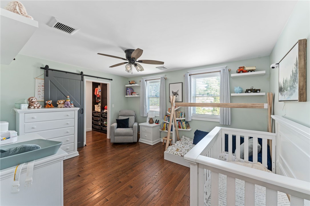 45 Lockwood Street Warwick, RI 02889 - Photo 18 of 39
