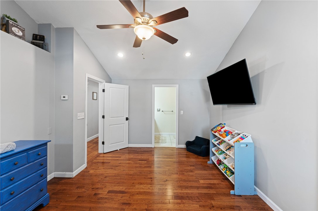 45 Lockwood Street Warwick, RI 02889 - Photo 30 of 39
