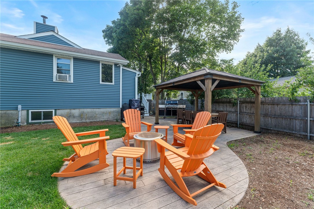 45 Lockwood Street Warwick, RI 02889 - Photo 36 of 39
