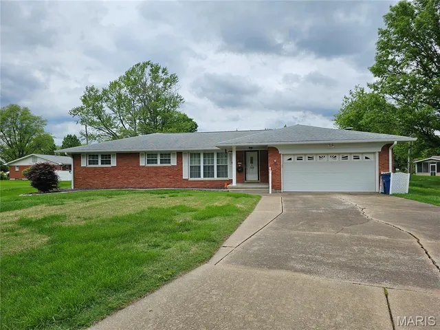 $254,900 | 1117 Meadow Lane, Sparta, IL 62286