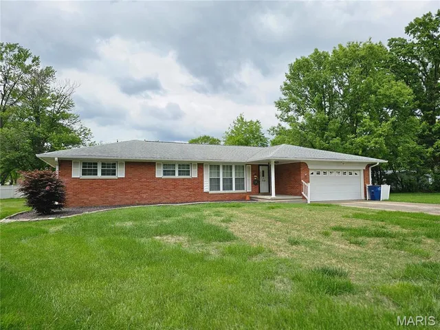 $254,900 | 1117 Meadow Lane, Sparta, IL 62286