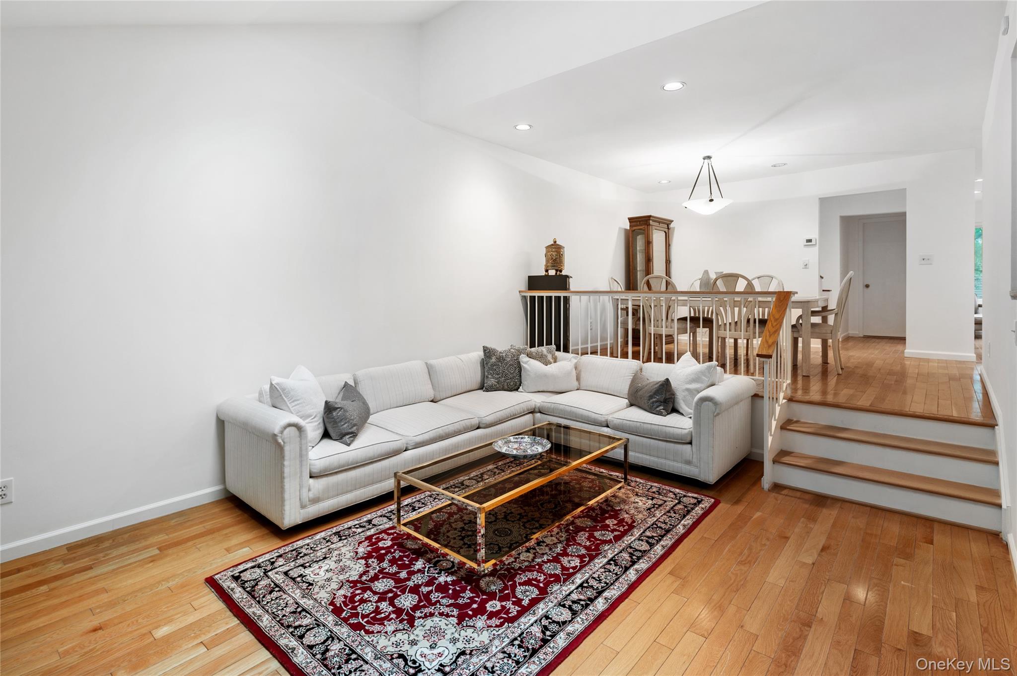 110 Woods End Road Chappaqua, NY 10514 - Photo 10 of 30