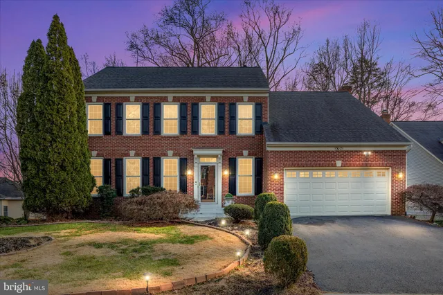 $1,025,000 | 13021 Feldspar Court, Clifton, VA 20124