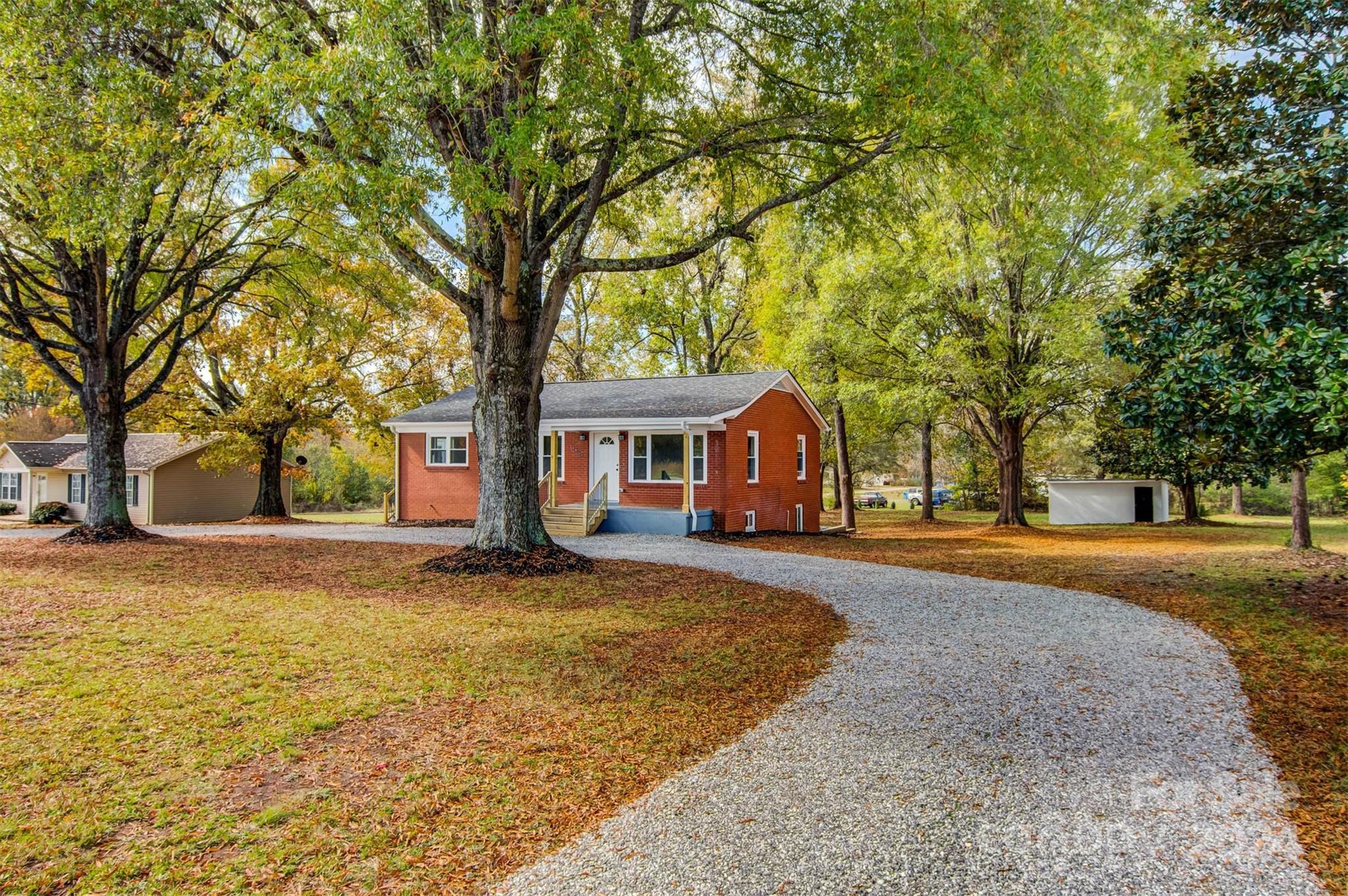 3833 Startown Road Newton, NC 28658 - Photo 36 of 43 Gallery Image 36