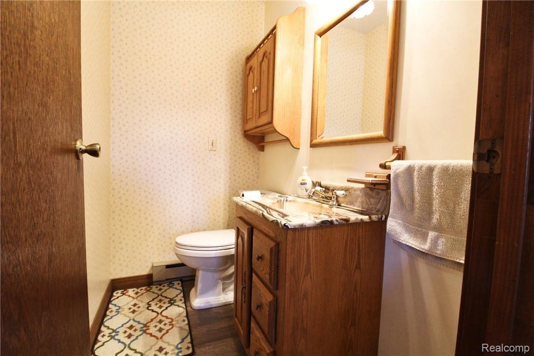 1807 Peppermill Road Lapeer, MI 48446 - Photo 9 of 65 IMG_2566.jpg
