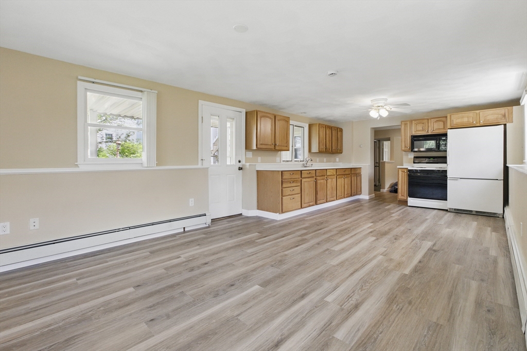 25 Sandra Road Peabody, MA 01960 - Photo 2 of 41