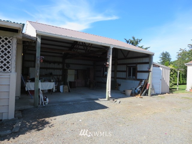 12169 Pulver Road Burlington, WA 98233 - Photo 3 of 15