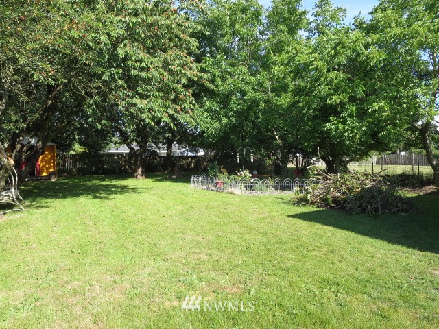 12169 Pulver Road Burlington, WA 98233 - Photo 5 of 15