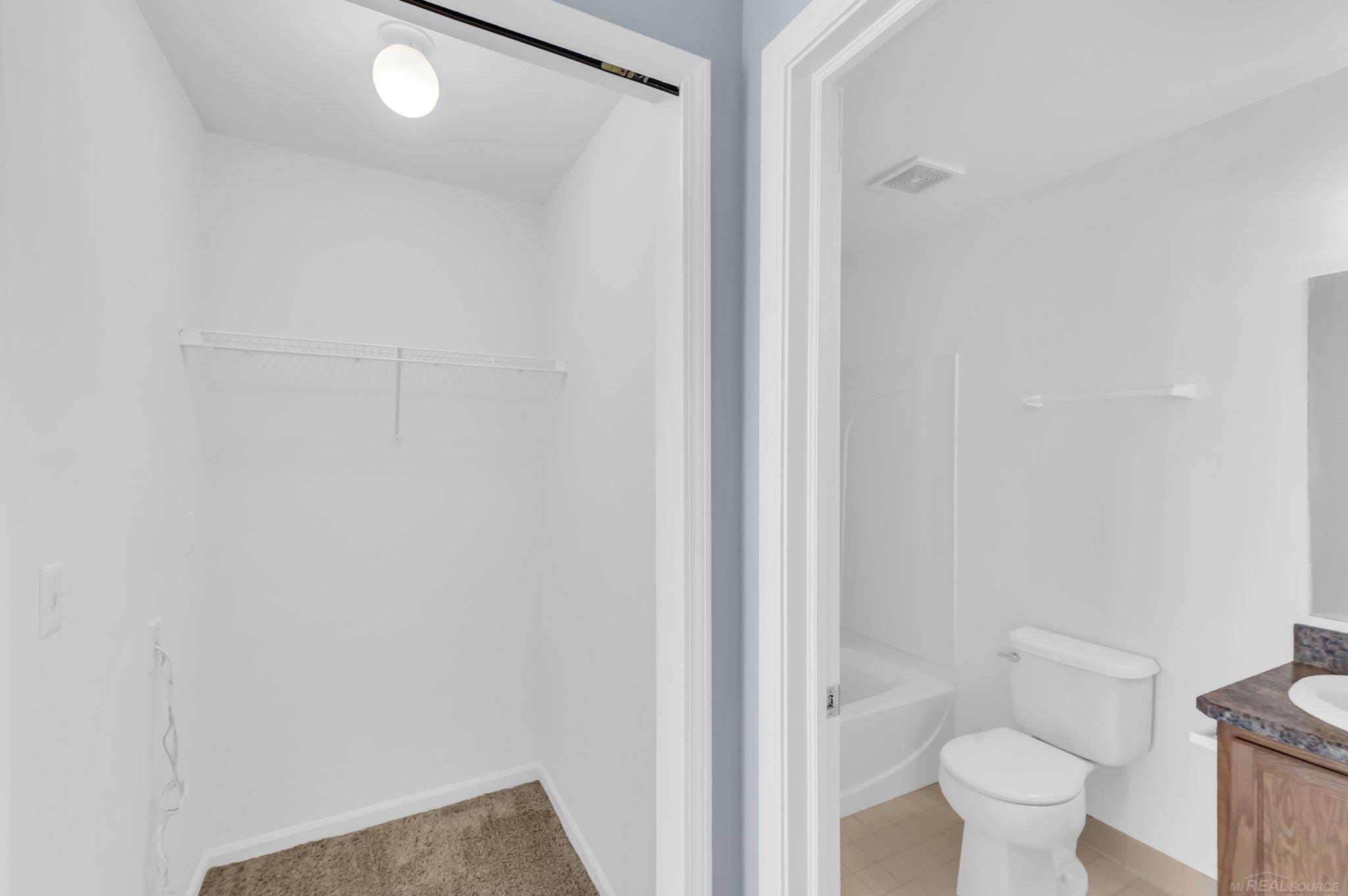 1139 Beaver Run Troy, MI 48083 - Photo 12 of 25
