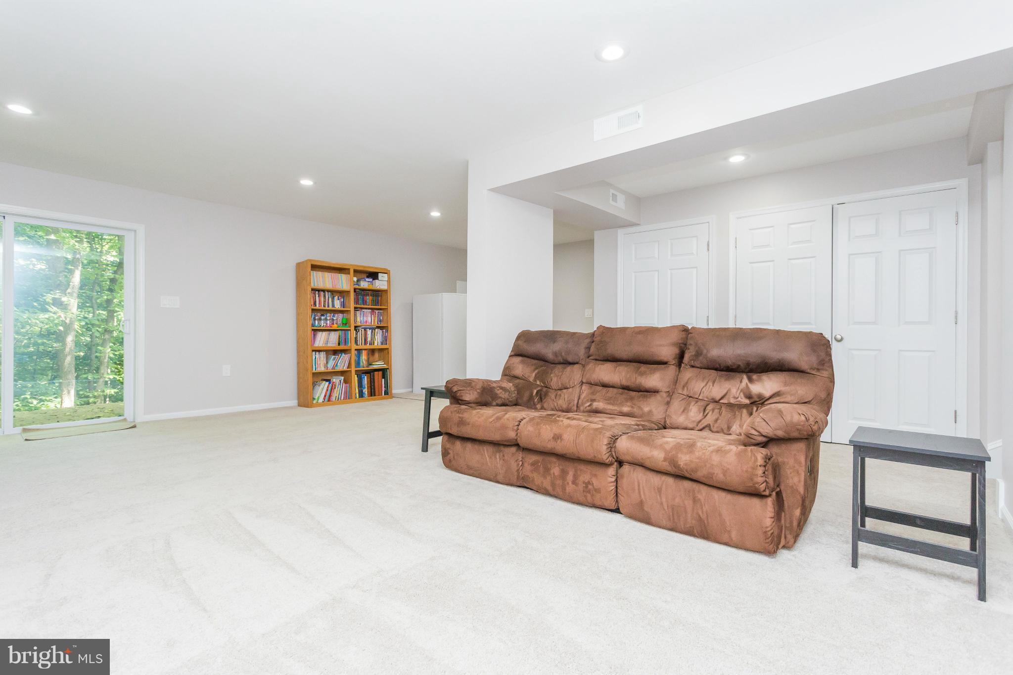 7809 Leland Road Manassas, VA 20111 - Photo 23 of 28 Basement/Rec Room/Family Room