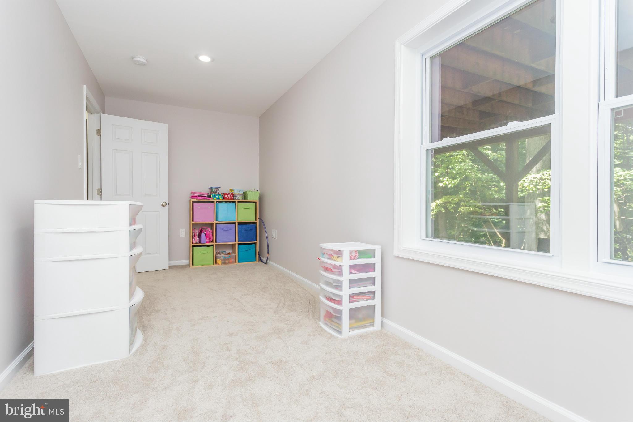 7809 Leland Road Manassas, VA 20111 - Photo 25 of 28 Bedroom