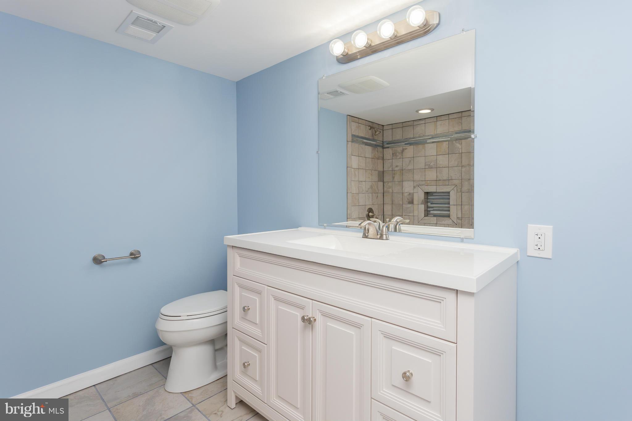 7809 Leland Road Manassas, VA 20111 - Photo 26 of 28 Bath