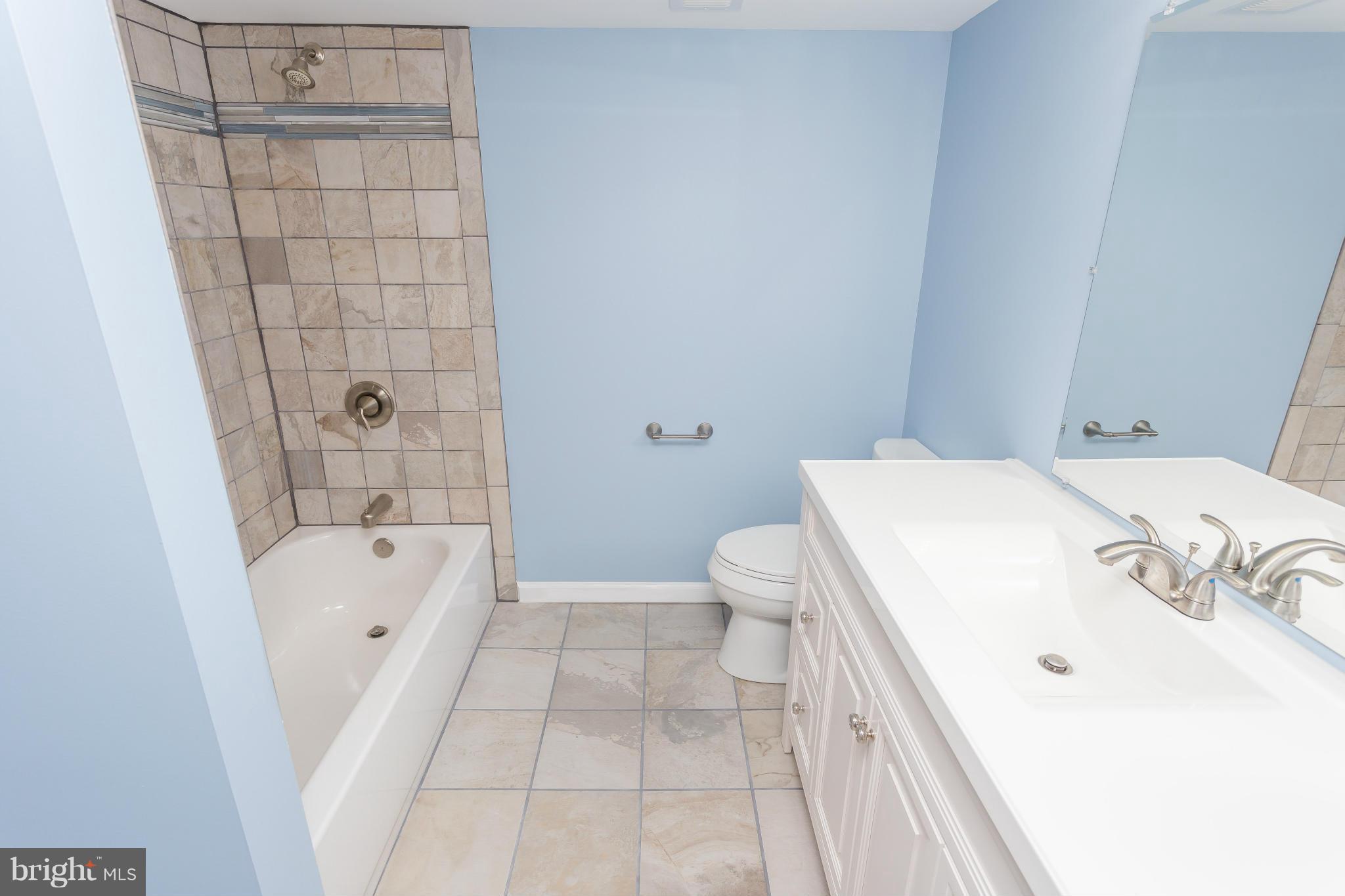 7809 Leland Road Manassas, VA 20111 - Photo 27 of 28 Bath