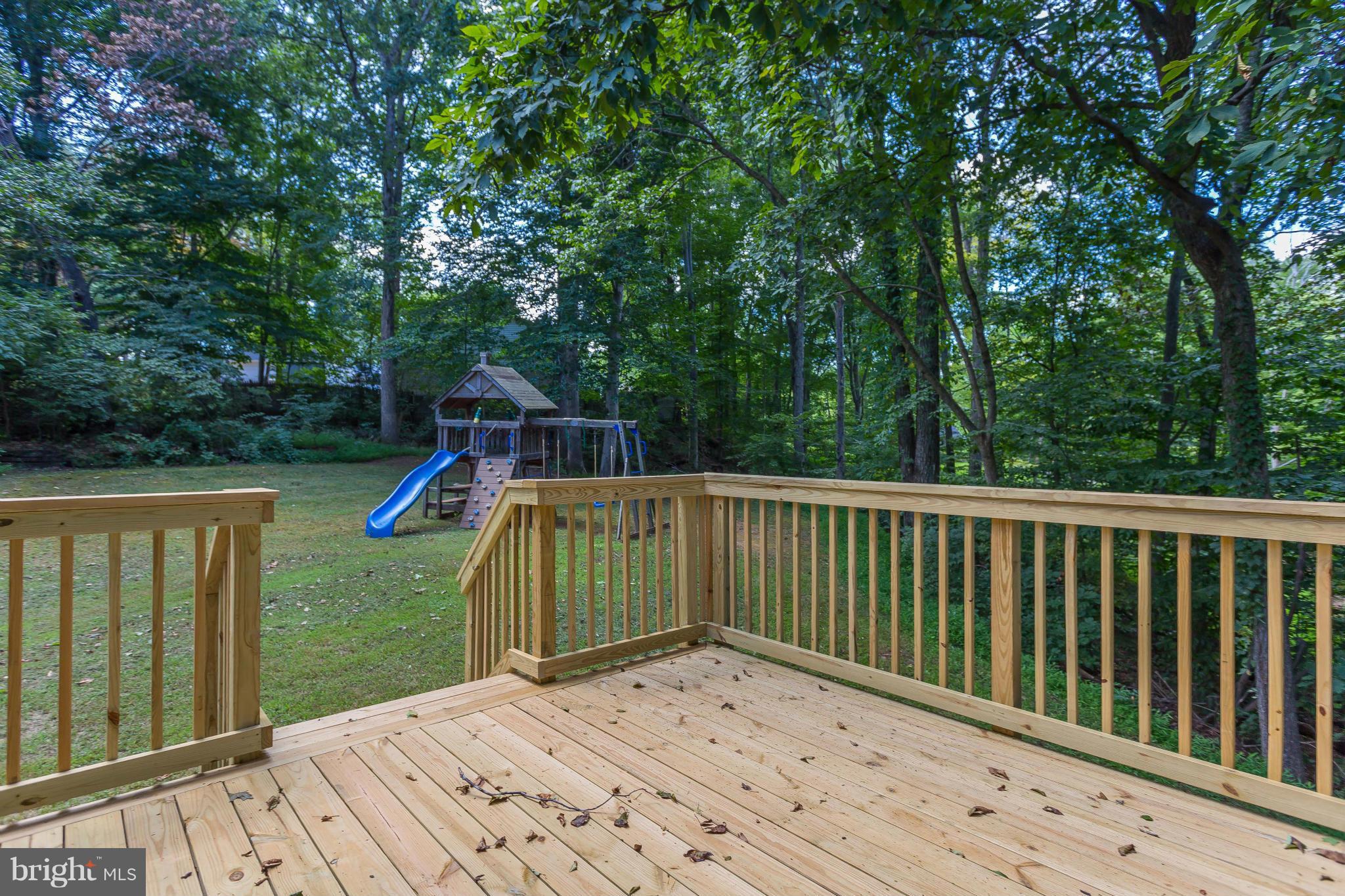 7809 Leland Road Manassas, VA 20111 - Photo 5 of 28 Exterior (Rear)