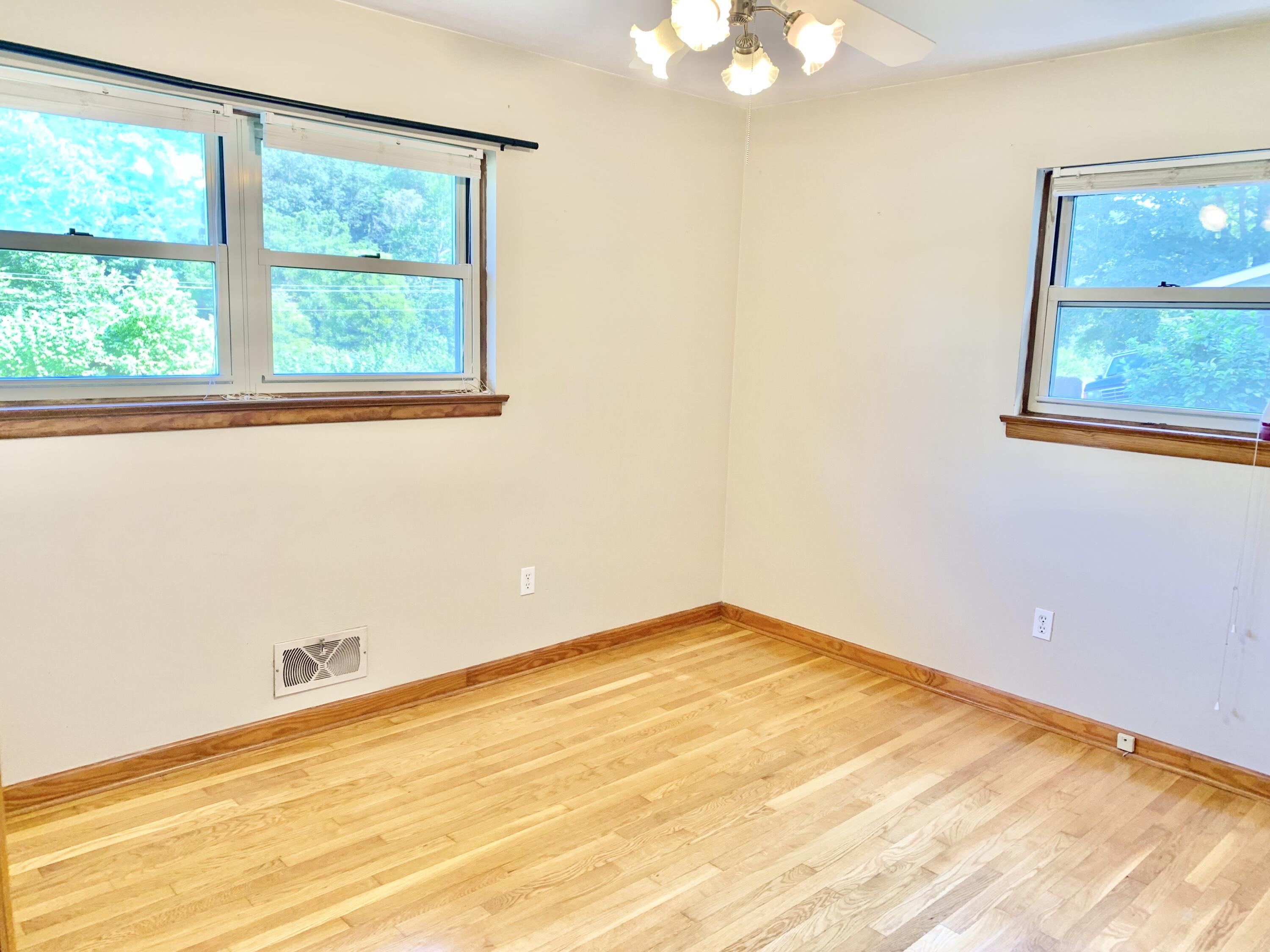 1812 Potts Creek Road Covington, VA 24426 - Photo 13 of 25 IMG_8209