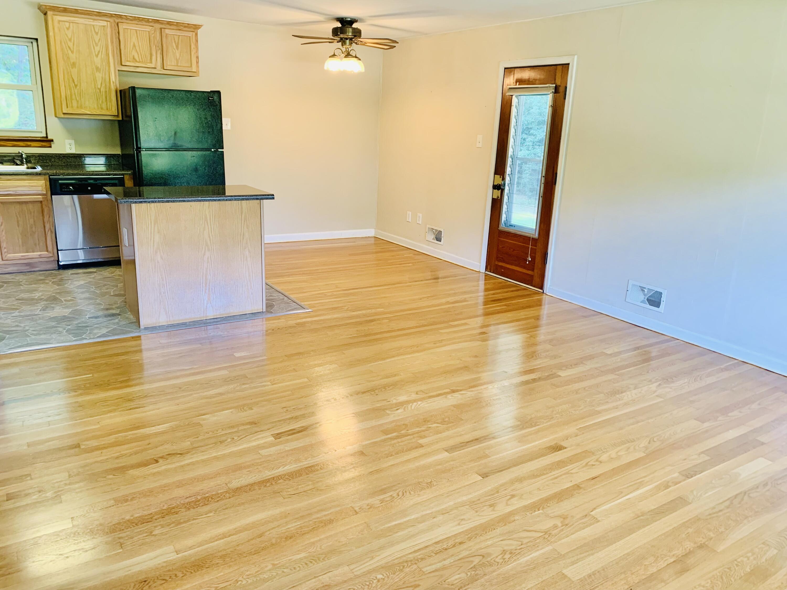 1812 Potts Creek Road Covington, VA 24426 - Photo 5 of 25 IMG_8189