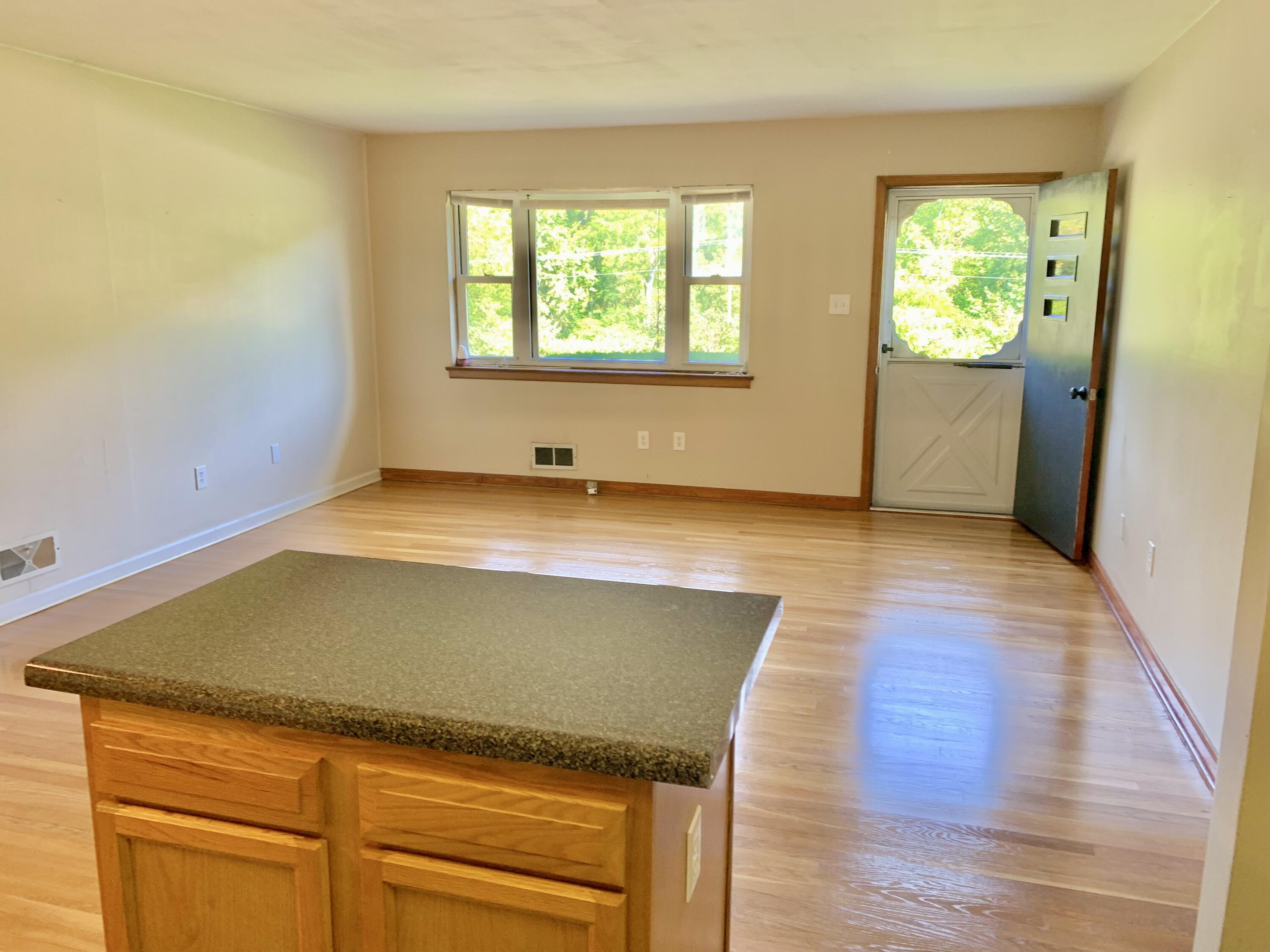 1812 Potts Creek Road Covington, VA 24426 - Photo 6 of 25 IMG_8218