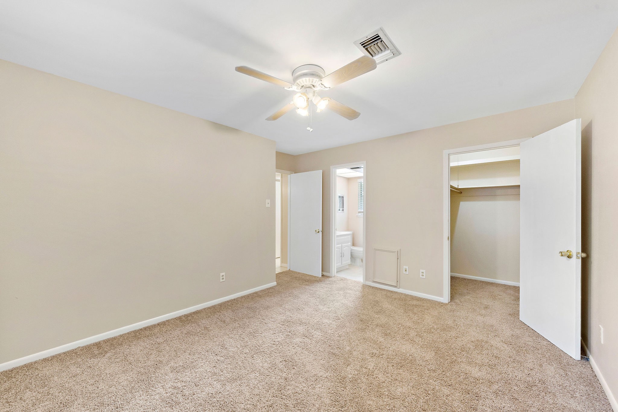 5522 Ariel Street Houston, TX 77096 - Photo 14 of 20
