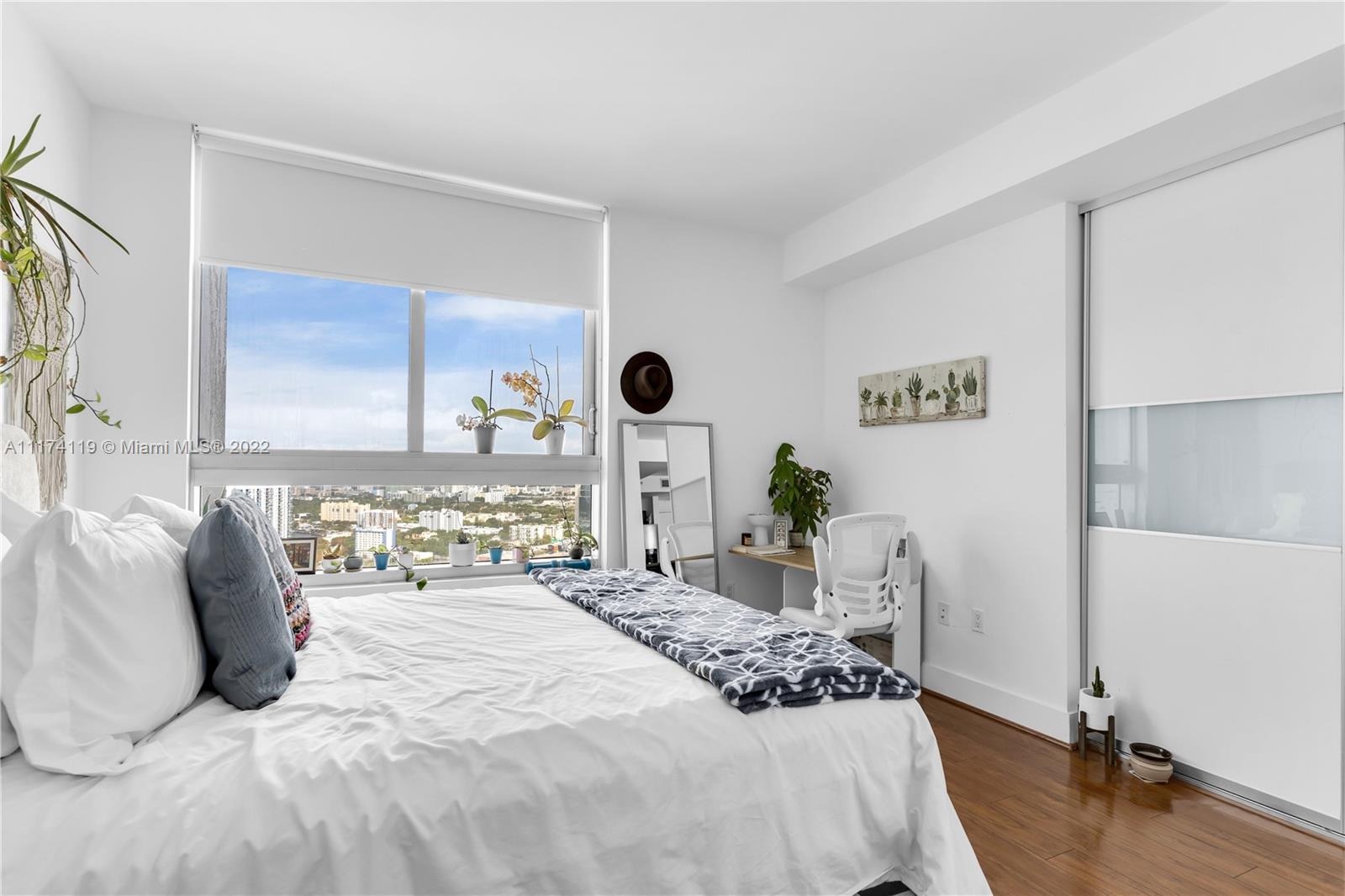 90 Southwest 3rd Street, Unit 3806 Miami, FL 33130 - Photo 15 of 29