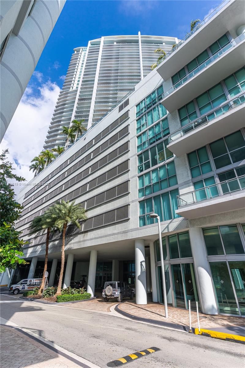 90 Southwest 3rd Street, Unit 3806 Miami, FL 33130 - Photo 26 of 29