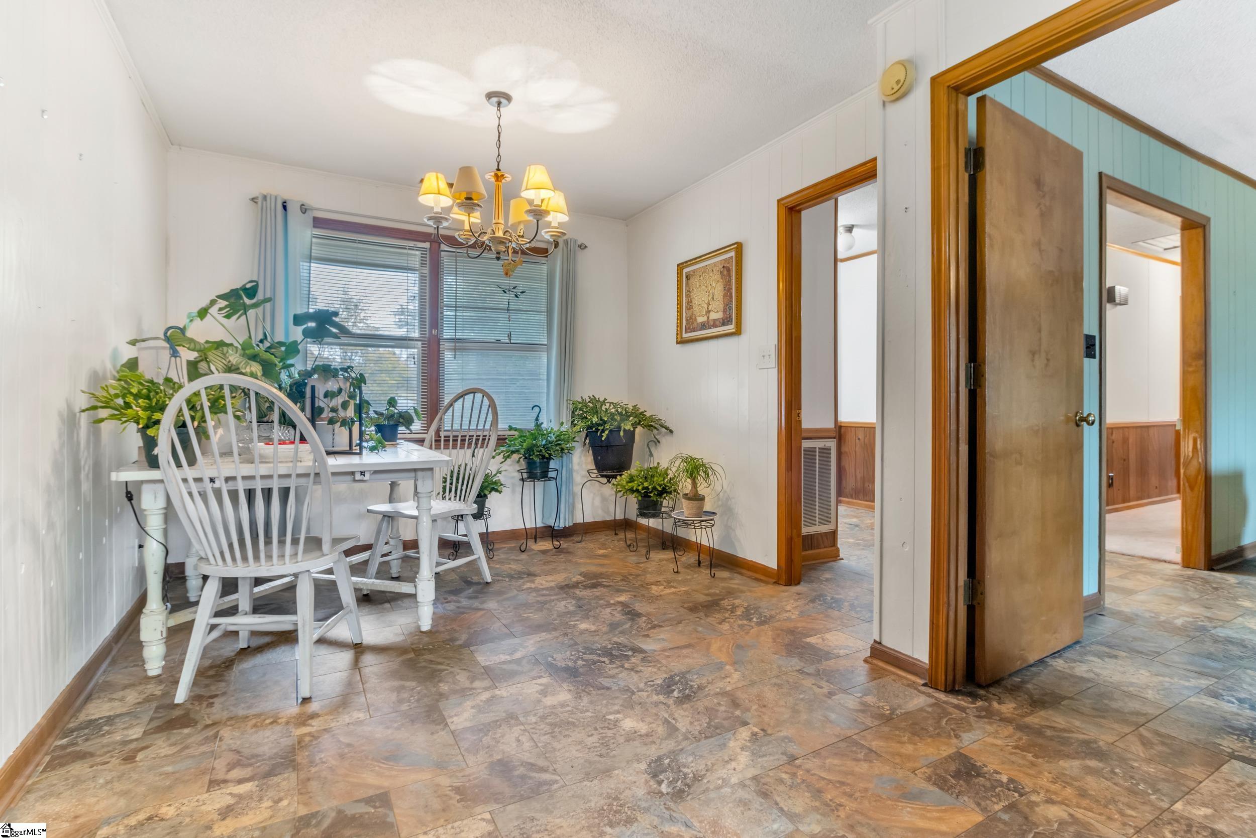 199 Anderson Drive Roebuck, SC 29376 - Photo 17 of 41