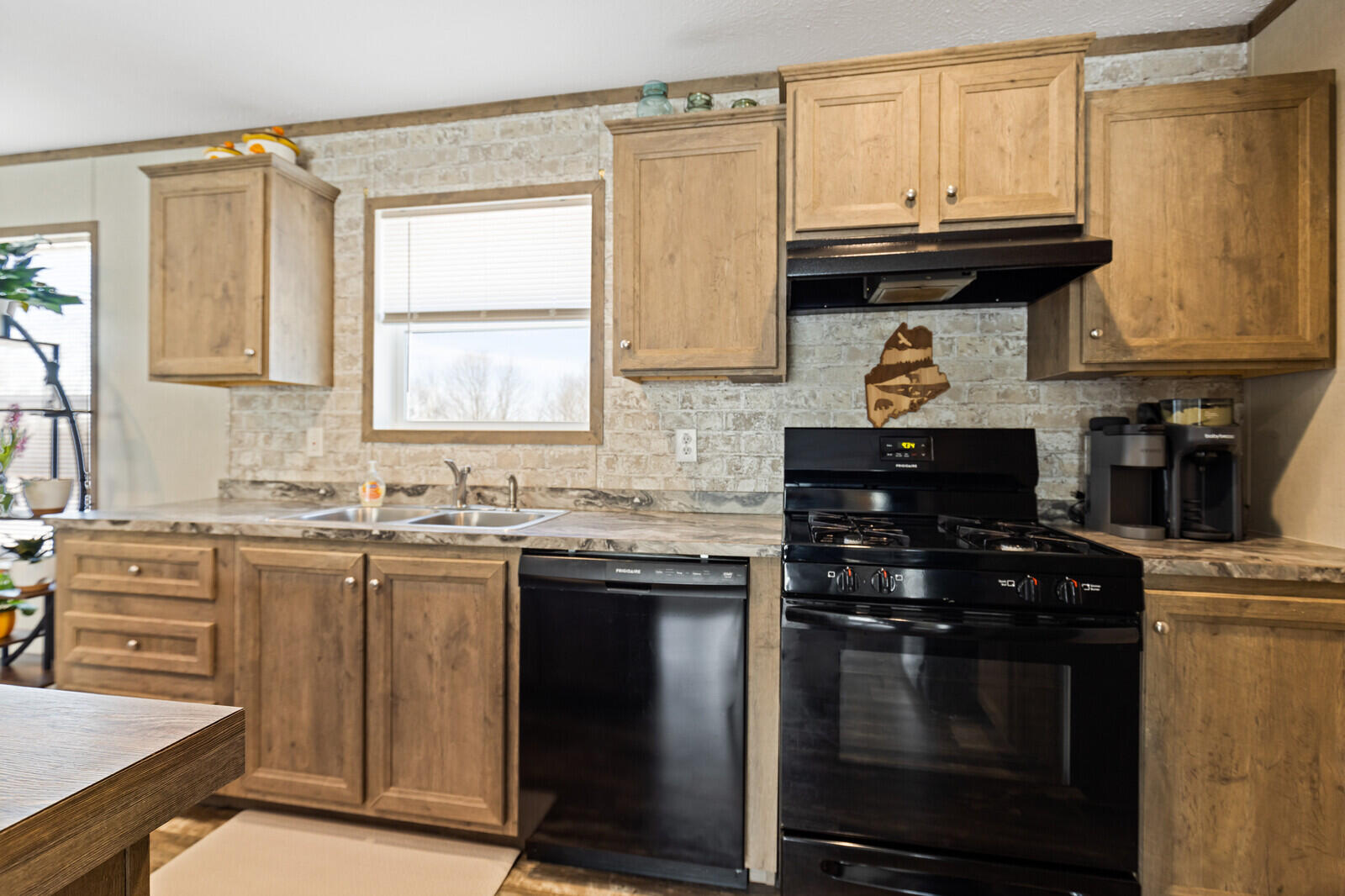 573 Pleasant View Ridge Road South China, ME 04358 - Photo 6 of 51 22_BP5A3867_mls
