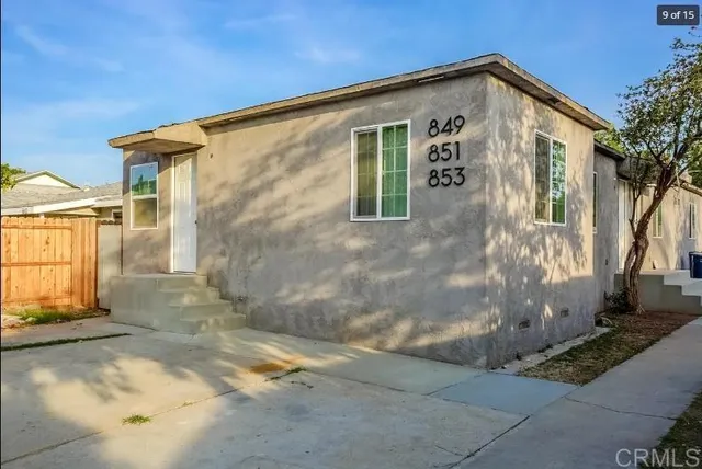 $2,195 | 847 West 11th Avenue, Escondido, CA 92025