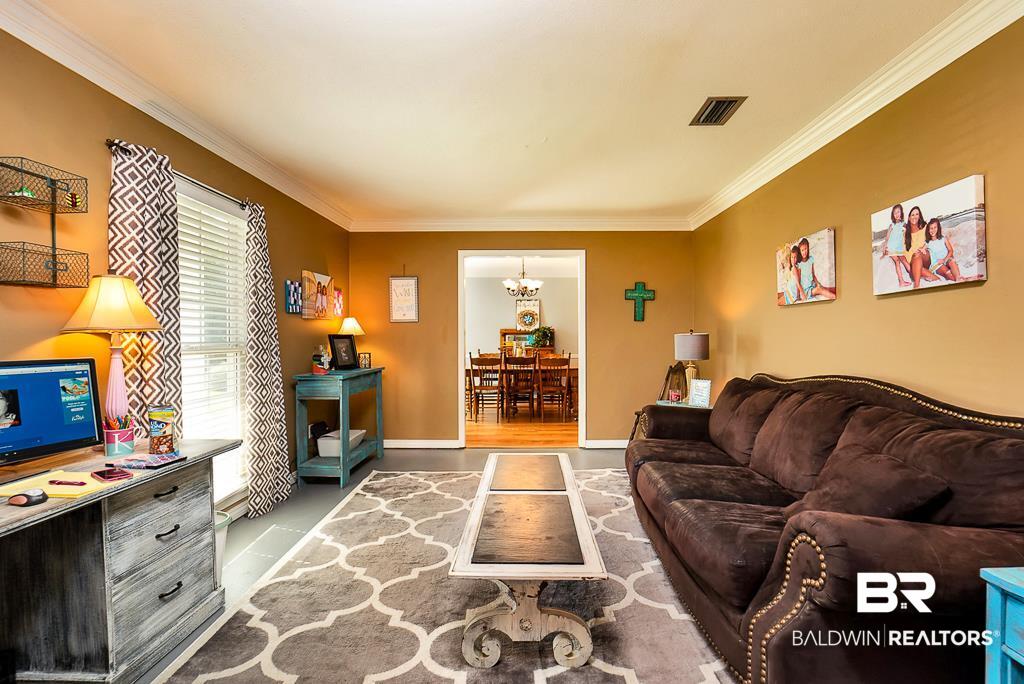 1700 Timberly Road East Mobile, AL 36609 - Photo 2 of 26