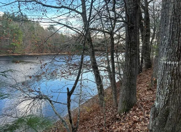 $350,000 | Lot 14 River Road, Kennebunkport, ME 04046