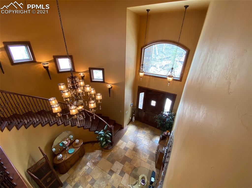 2017 County Road 1 Road Cripple Creek, CO 80813 - Photo 10 of 42 a view of entryway and livingroom