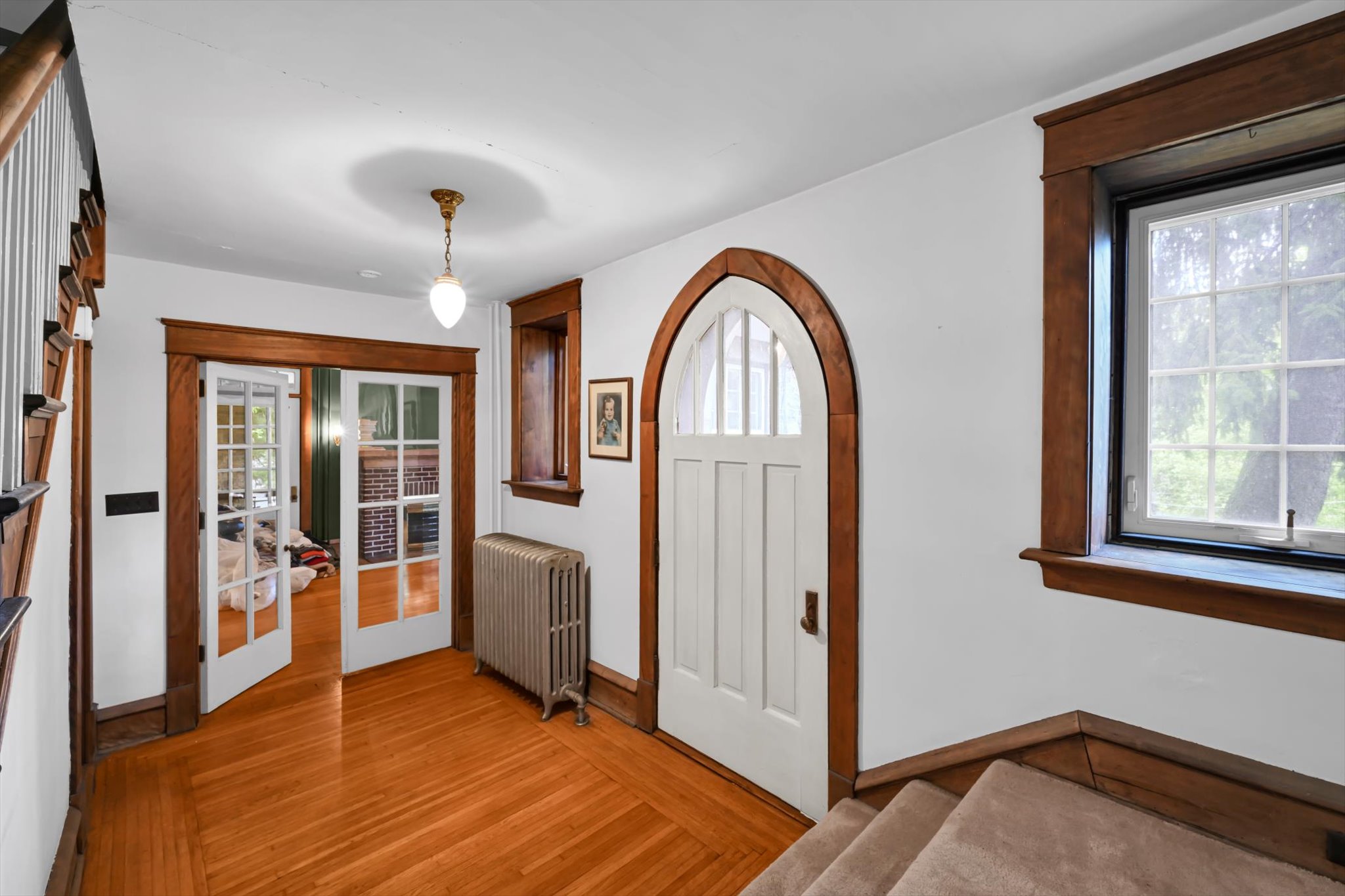 502 Friedensburg Road Reading, PA 19606 - Photo 4 of 42 Foyer