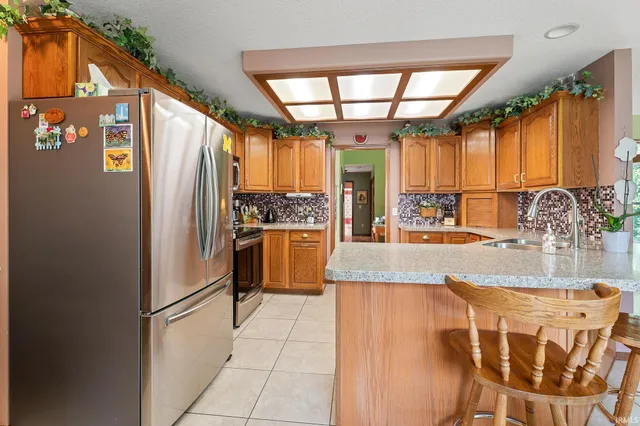 $319,900 | 2014 Jonathan Street, Kendallville, IN 46755