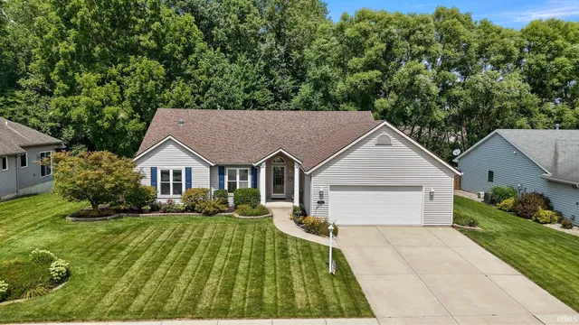 $319,900 | 2014 Jonathan Street, Kendallville, IN 46755