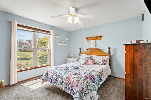 $319,900 | 2014 Jonathan Street, Kendallville, IN 46755