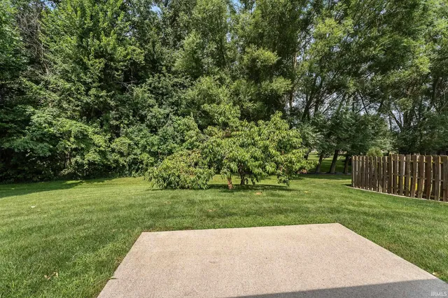 $319,900 | 2014 Jonathan Street, Kendallville, IN 46755