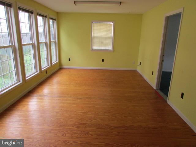 4116 Sampson Road Silver Spring, MD 20906 - Photo 7 of 22 a view of room and window