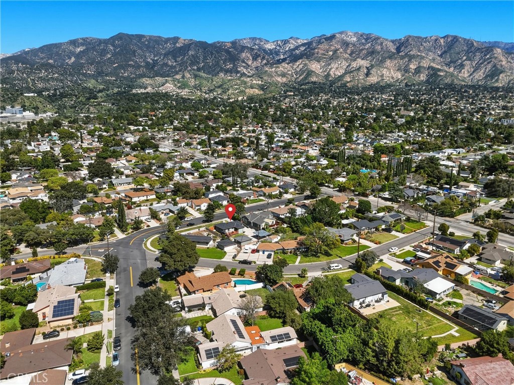 910 Arwin Street Pasadena, CA 91001 - Photo 22 of 23 an aerial view of residential houses and outdoor space