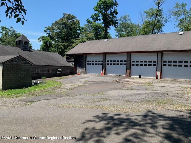 20 Phalanx Road Colts Neck, NJ 07722 - Photo 6 of 21 IMG_9839
