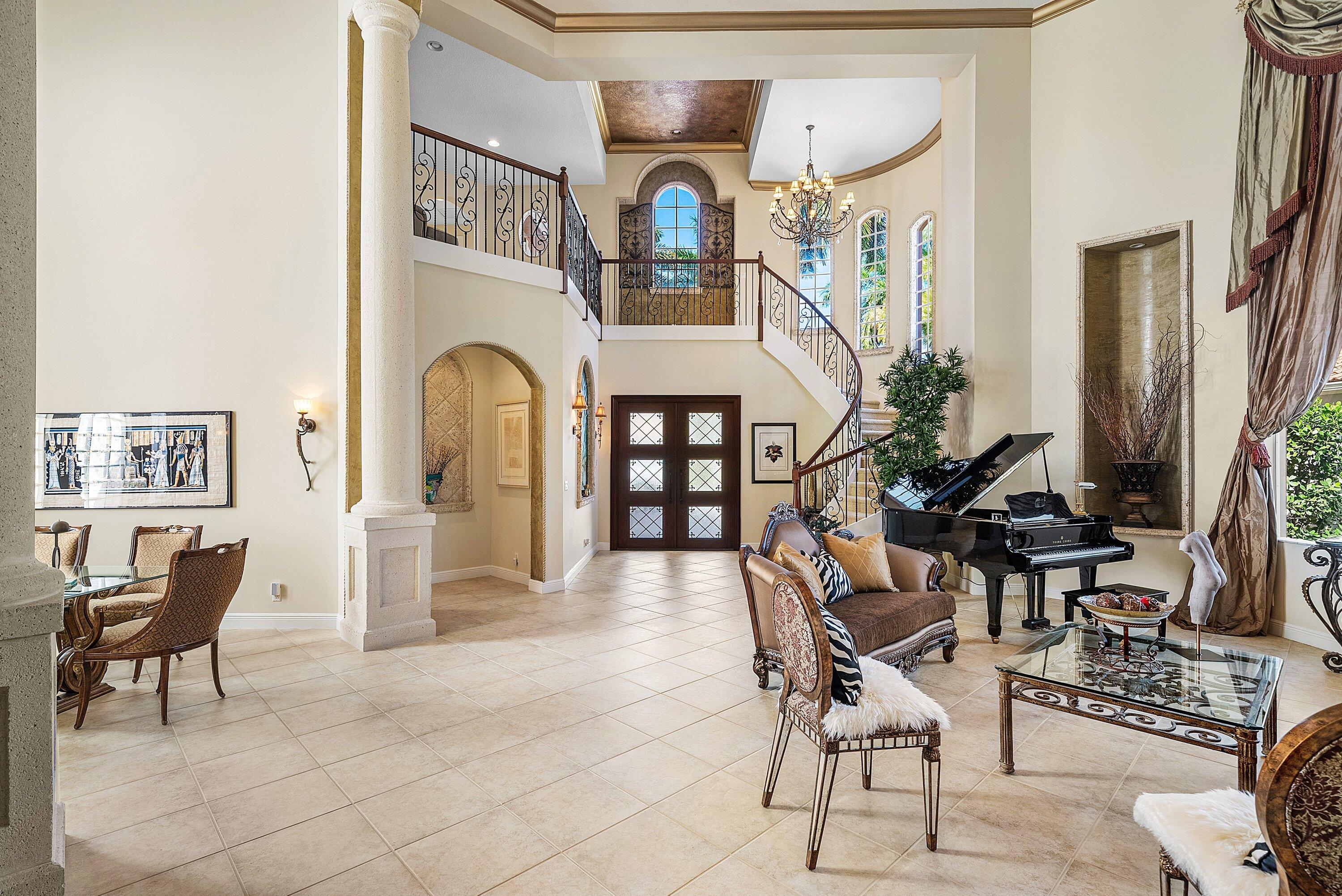 8042 Laurel Ridge Court Delray Beach, FL 33446 - Photo 19 of 97 Foyer