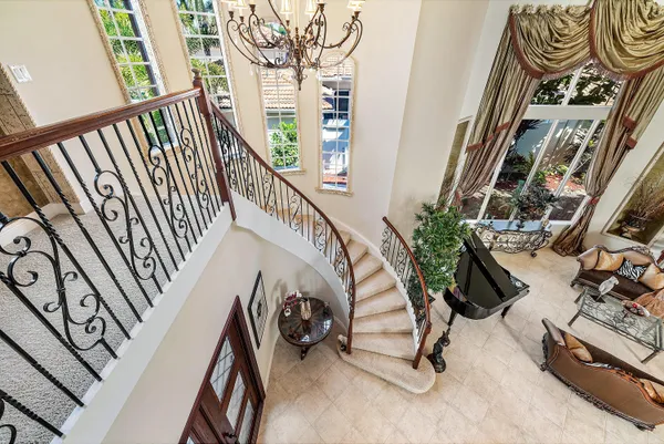 $1,395,000 | 8042 Laurel Ridge Court, Delray Beach, FL 33446