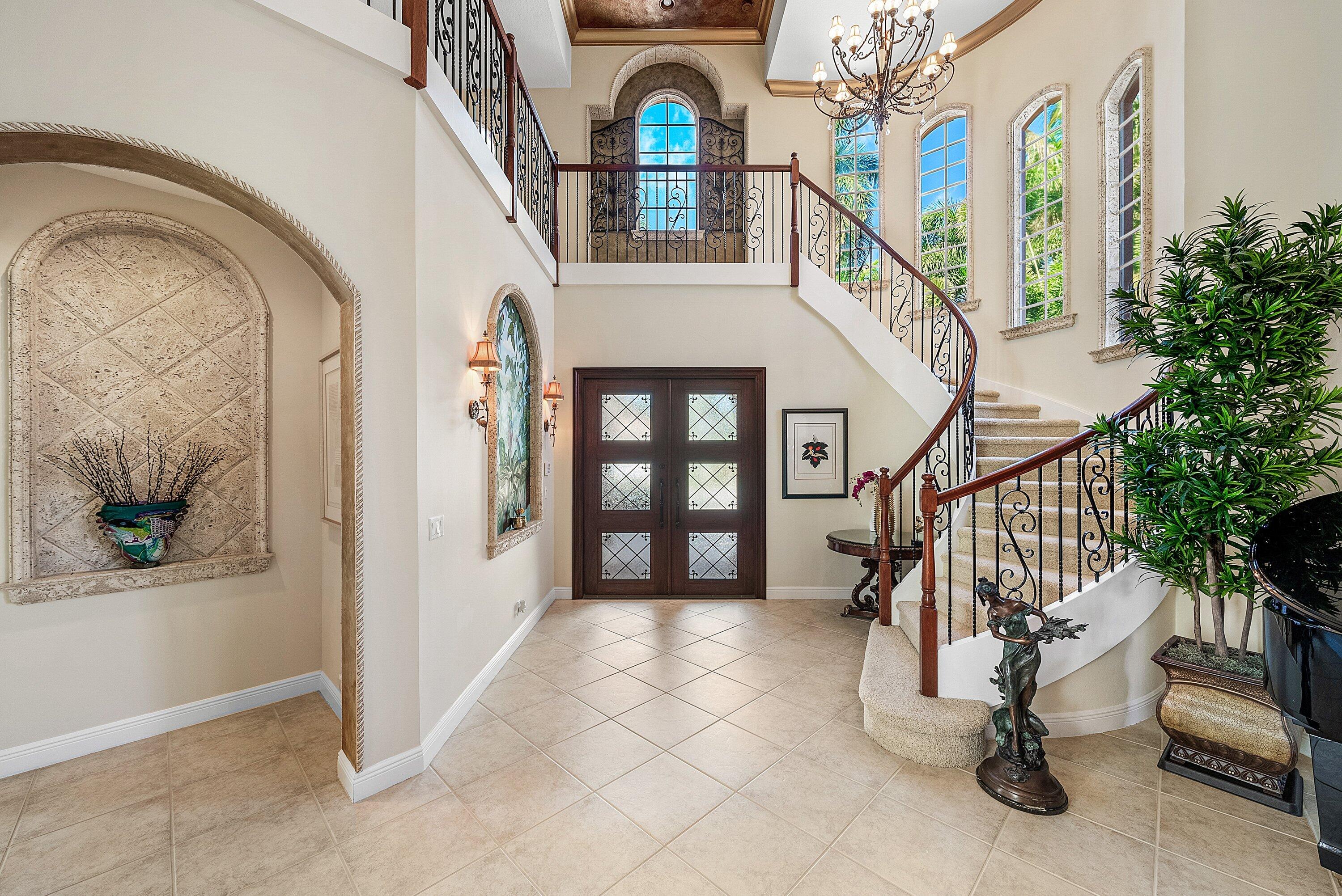8042 Laurel Ridge Court Delray Beach, FL 33446 - Photo 4 of 97 Foyer