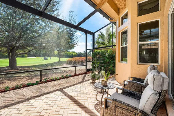 $1,395,000 | 8042 Laurel Ridge Court, Delray Beach, FL 33446