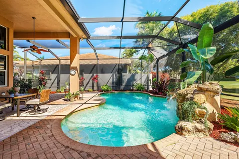 $1,395,000 | 8042 Laurel Ridge Court, Delray Beach, FL 33446