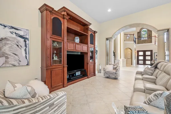$1,395,000 | 8042 Laurel Ridge Court, Delray Beach, FL 33446